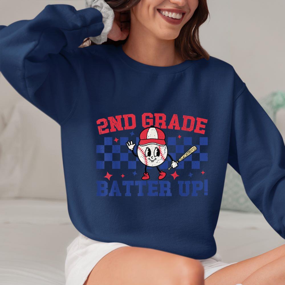 Mckenzieshoponline - 2nd Grade Batter Up Back To School Baseball Teacher Kids Sweatshirt - Image 4