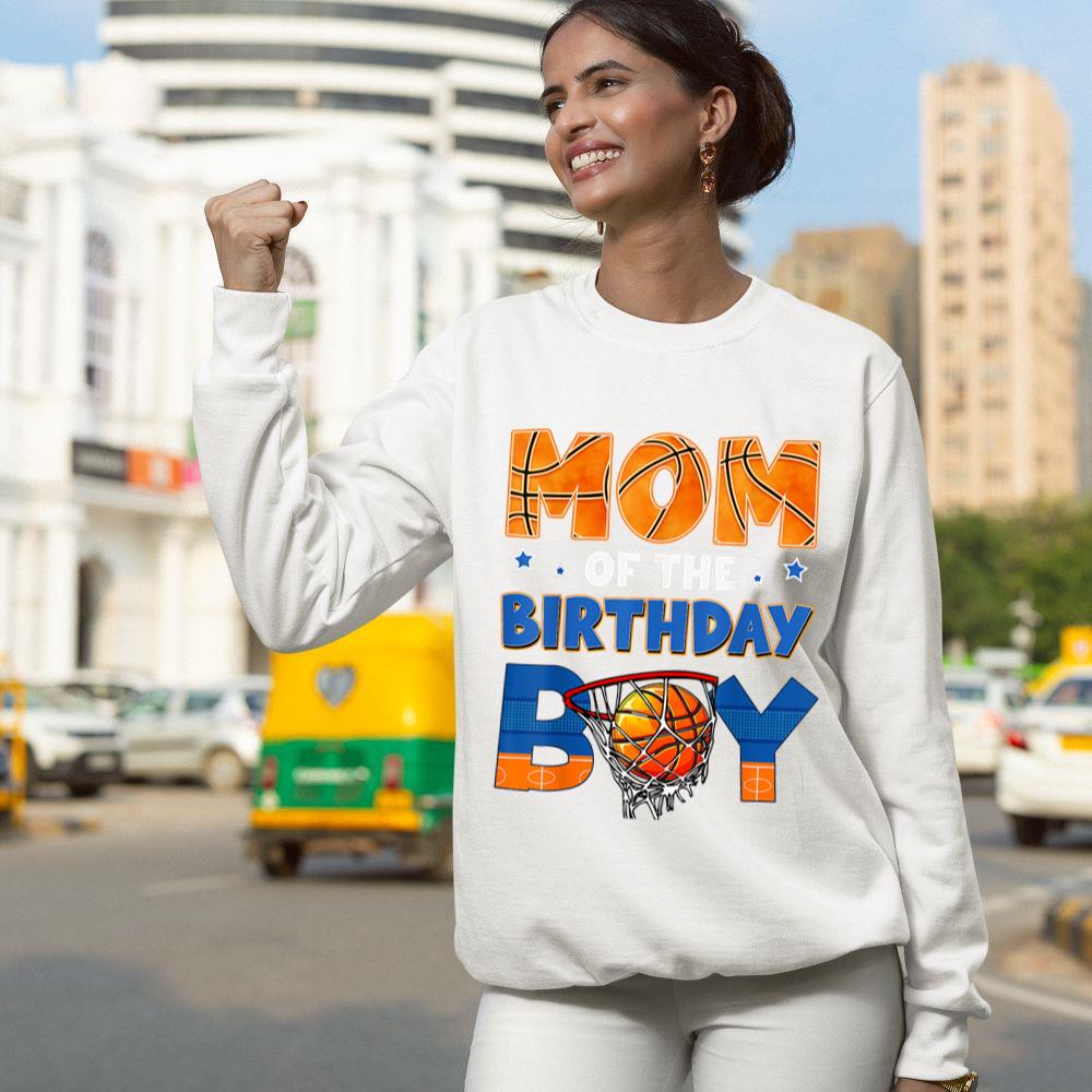Mckenzieshoponline Mom Of The Birthday Boy Basketball Baller Bday Family Party Sweatshirt - Image 5