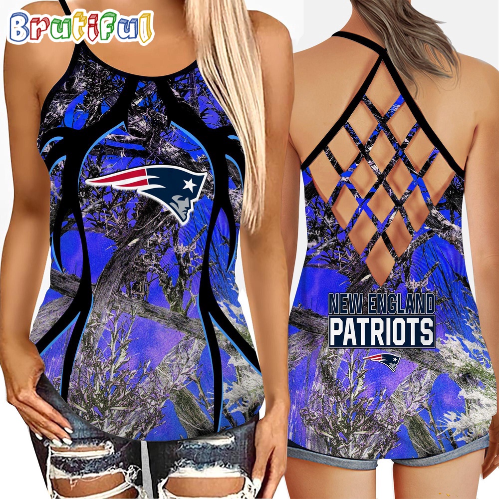 NFL New England Patriots Women's Tank Top, Football Team Logo Criss Cross Tank Top